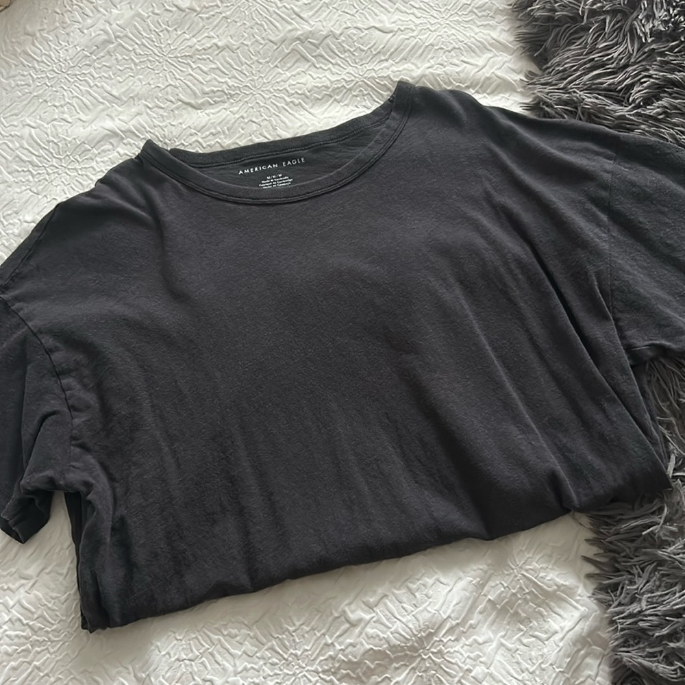 dark grey/black american eagle oversized tee